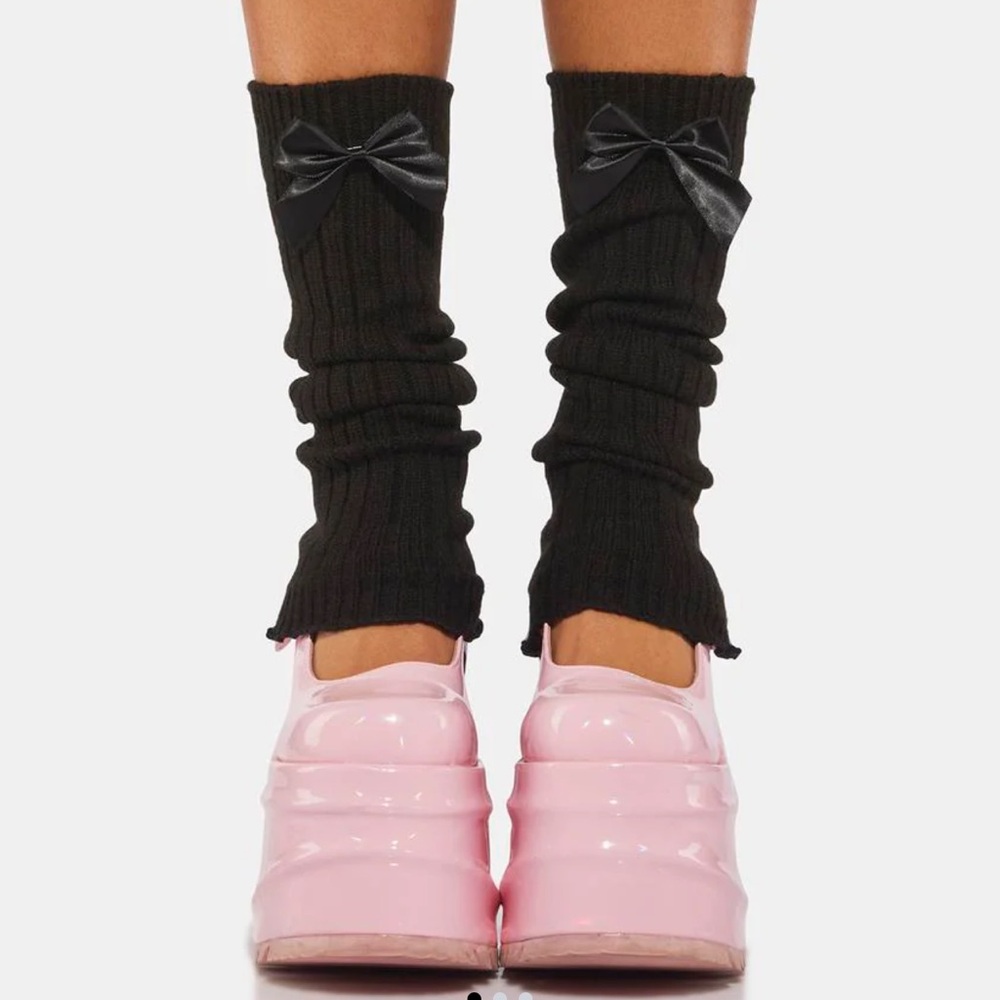 NWT leg warmers dolls kill